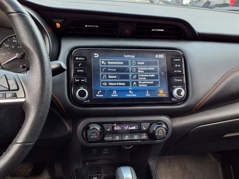 Certified 2023 Nissan Kicks SR w/ SR Premium Package image 17