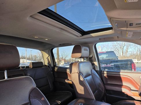 Used 2015 Chevrolet Silverado 3500 High Country w/ Duramax Plus Package image 17