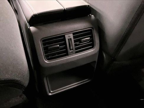 New 2025 Nissan Rogue S image 40