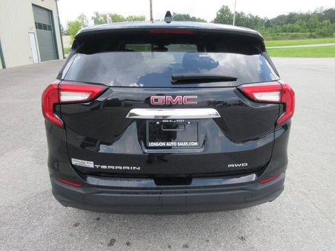 Used 2024 GMC Terrain SLE AWD/4WD image 5