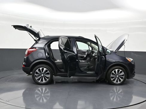 Used 2022 Buick Encore Preferred w/ Safety Package AWD/4WD image 32