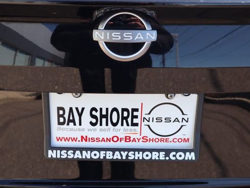 Certified 2025 Nissan Altima 2.5 SR w/ SR Premium Package FWD image 27
