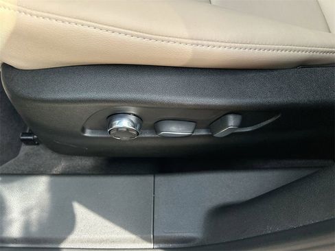 Used 2024 Cadillac XT4 Premium Luxury w/ Active Safety Package image 25