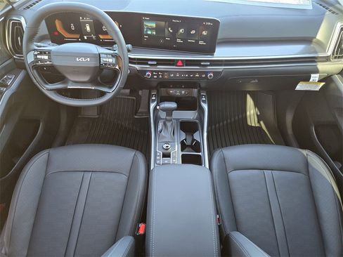 New 2026 Kia Sorento S image 18