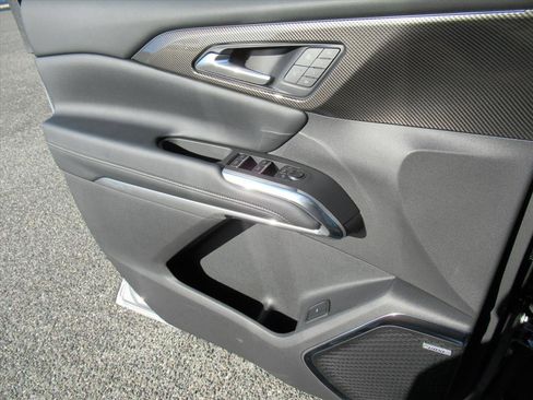 New 2026 Chevrolet Traverse High Country image 26