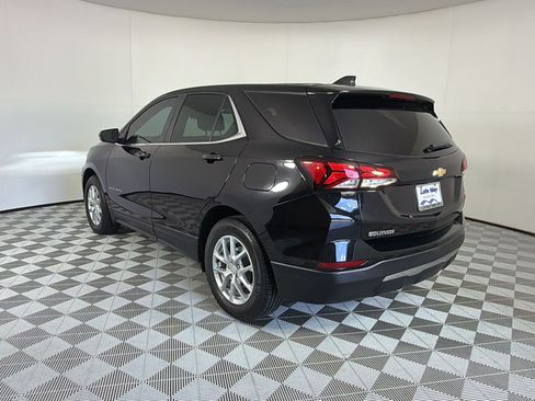 Used 2022 Chevrolet Equinox LT FWD image 3