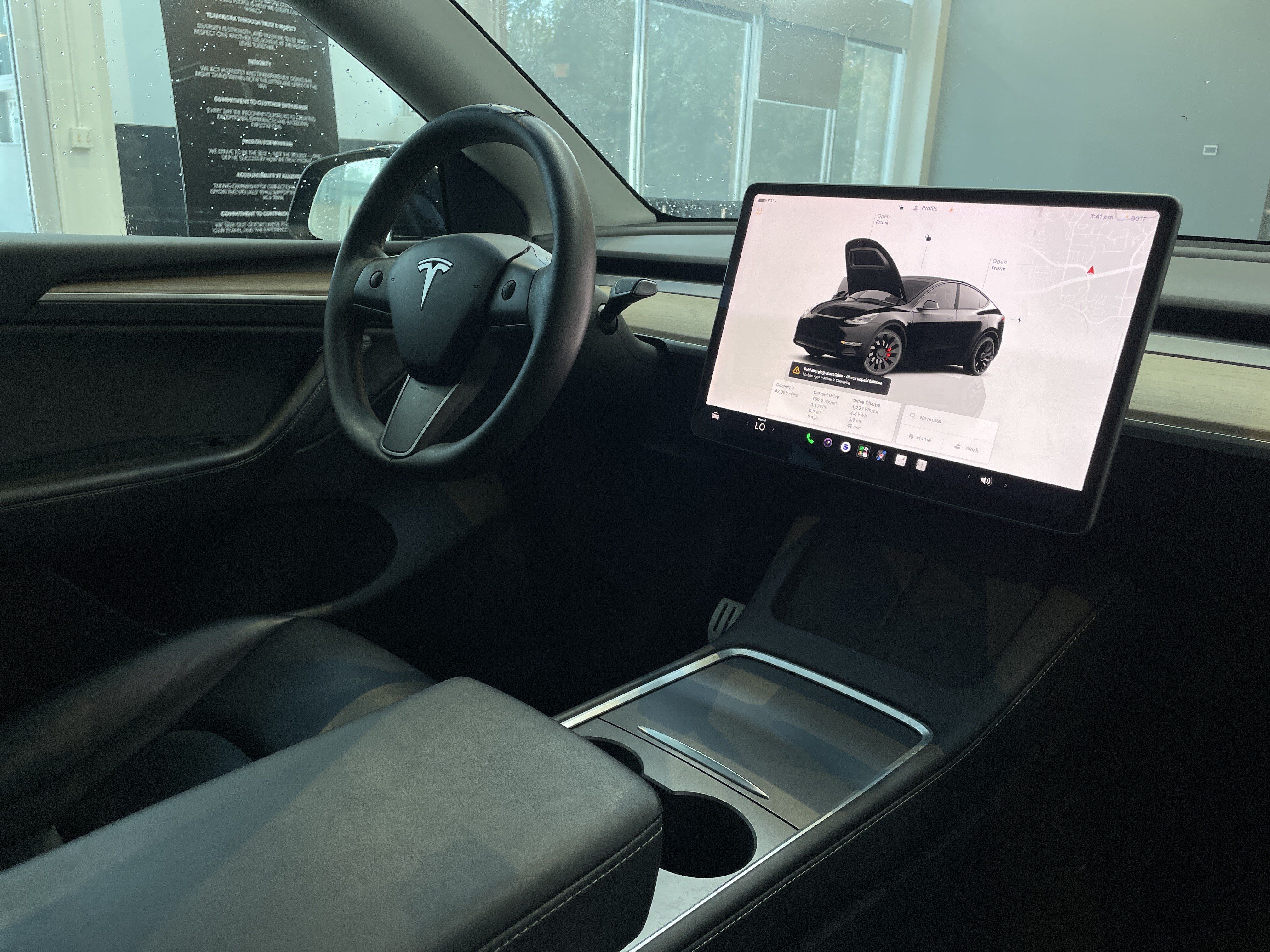 Used 2023 Tesla Model Y Long Range AWD/4WD image 31
