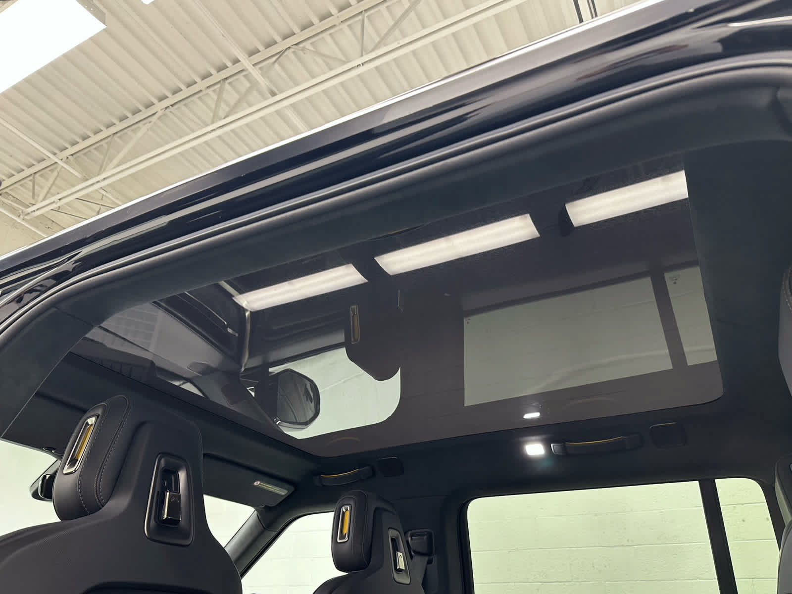 Used 2023 Rivian R1S Adventure Quad AWD/4WD image 39