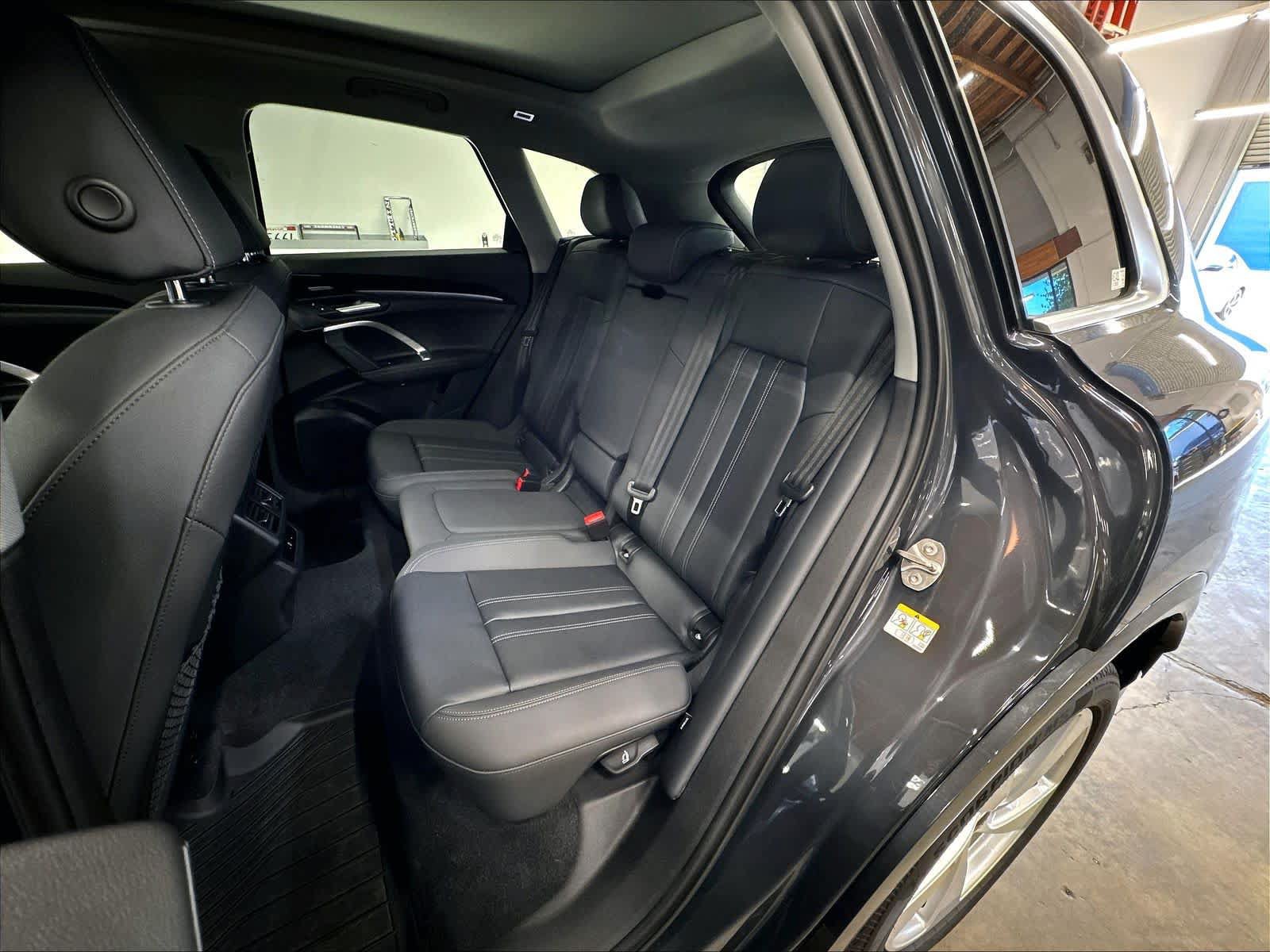 Certified 2025 Audi Q5 Premium w/ Premium Plus AWD/4WD image 28
