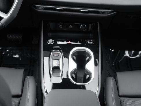 New 2026 Audi A6 Premium Plus image 17