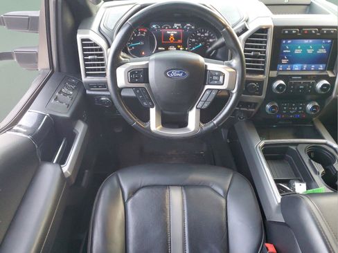 Used 2021 Ford F350 Platinum w/ Tremor Off-Road Package AWD/4WD image 8