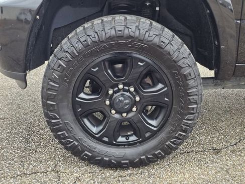 Used 2018 RAM 2500 Big Horn w/ Sport Appearance Group image 31