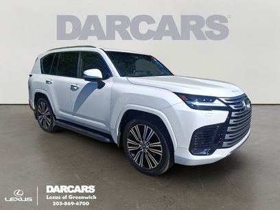Used 2025 Lexus LX 600 4WD w/ Accessory Package (2T)