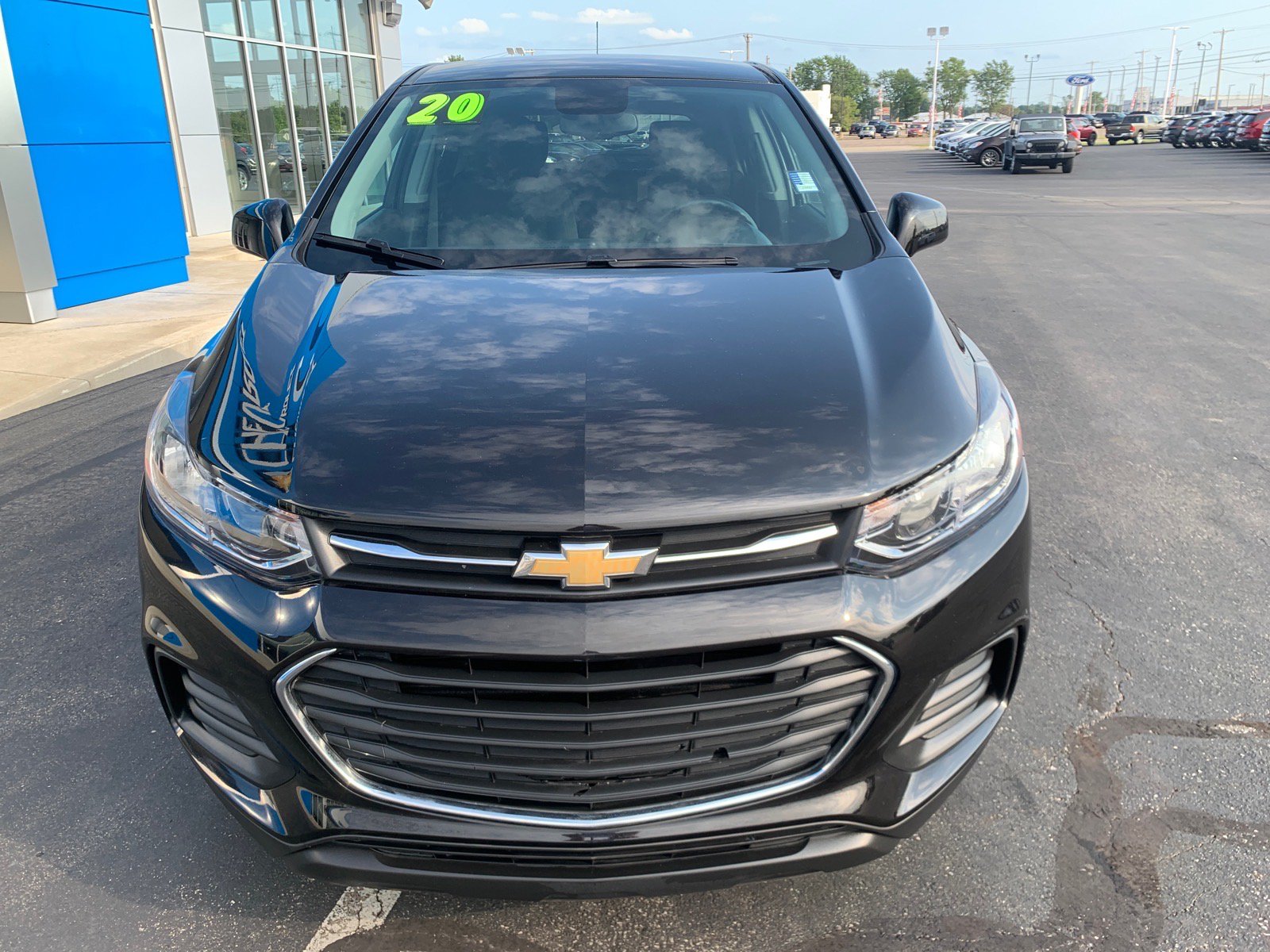 Used 2020 Chevrolet Trax LS w/ Tint and Cruise Package AWD/4WD image 2