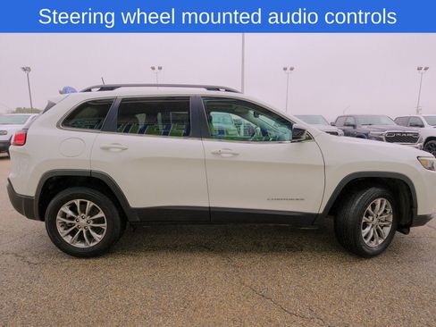 Used 2022 Jeep Cherokee Latitude Lux w/ Sun & Sound Group image 9