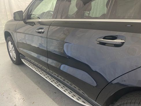 Used 2015 Mercedes-Benz GL 450 4MATIC image 14