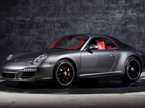 Used 2012 Porsche 911 Carrera GTS image 36