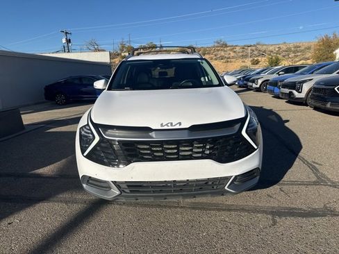 Used 2024 Kia Sportage EX image 2