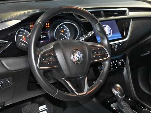Used 2020 Buick Encore GX Preferred w/ Sport Touring Package FWD image 2