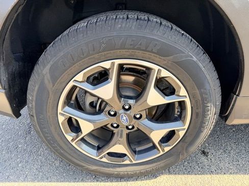 Used 2019 Subaru Crosstrek 2.0i image 10