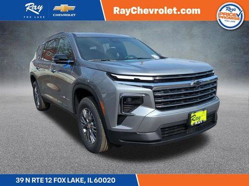 New 2026 Chevrolet Traverse LT w/ Driver Confidence Package image 1
