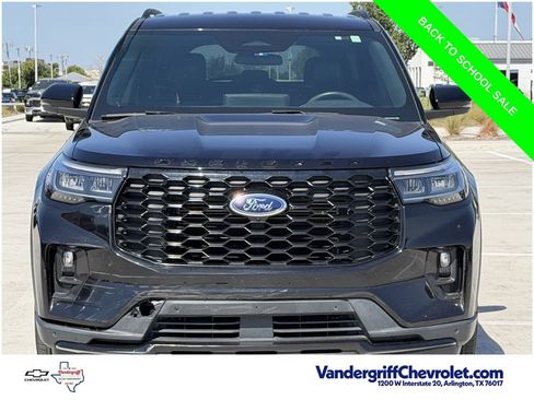 Used 2025 Ford Explorer ST-Line RWD image 7