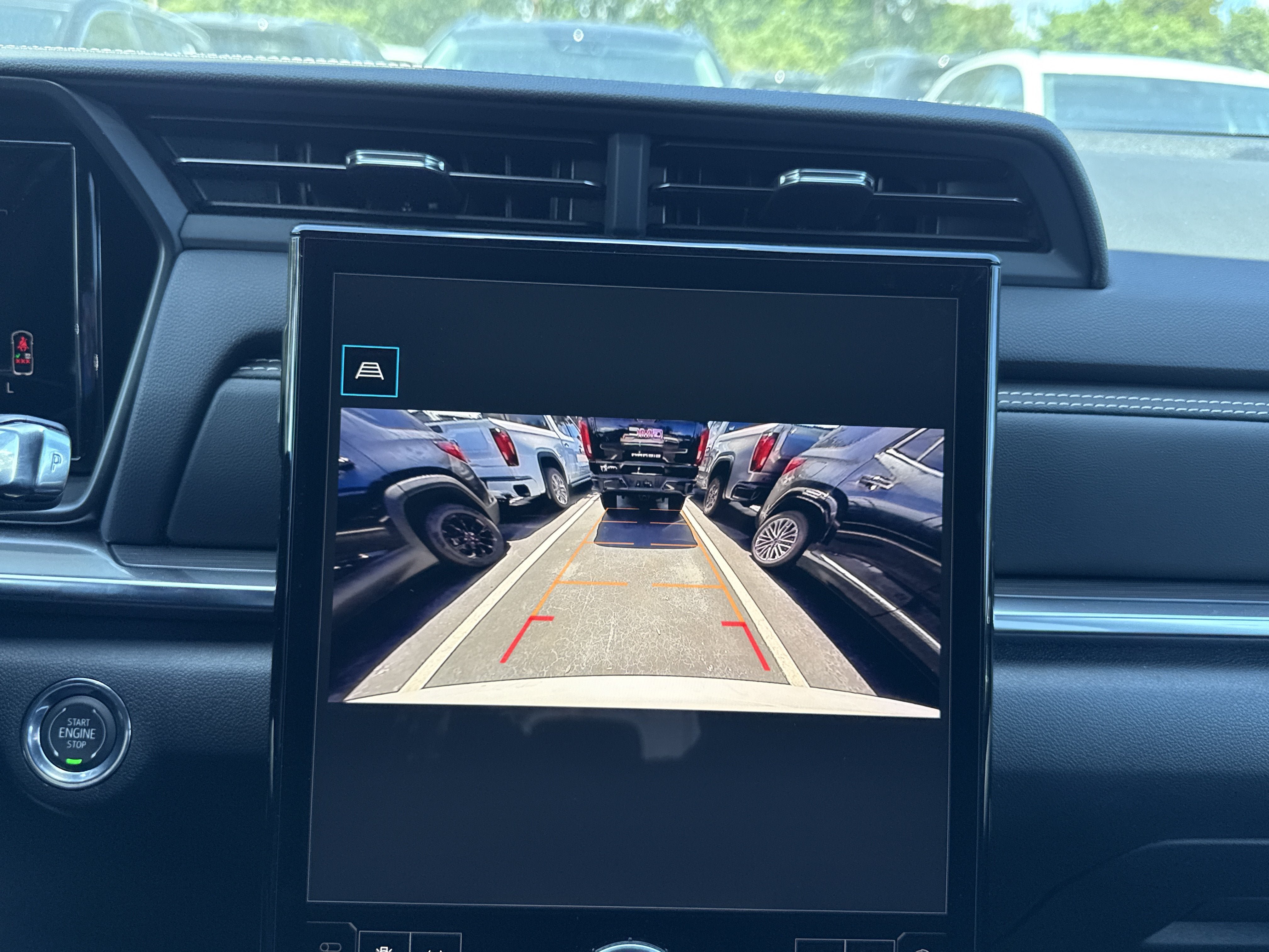 New 2027 GMC Terrain Elevation w/ Elevation Premium Package FWD image 13