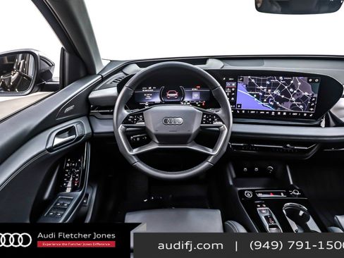 Used 2025 Audi Q6 e-tron Premium Plus w/ Premium Plus image 5