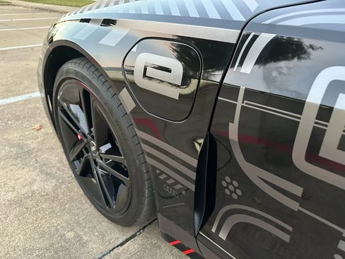 Used 2023 Audi RS e-tron GT image 14