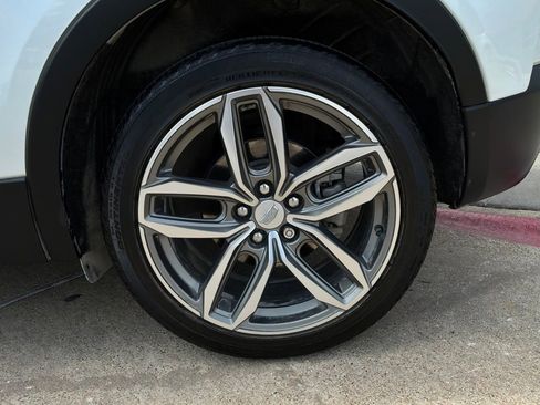 Used 2023 Cadillac XT4 Sport w/ Cold Weather Package FWD image 9