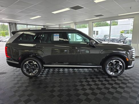 New 2026 Hyundai Palisade Limited AWD/4WD image 2