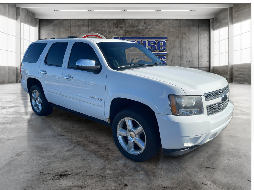 Used 2007 Chevrolet Tahoe LTZ w/ LTZ Preferred Equipment Group AWD/4WD image 3