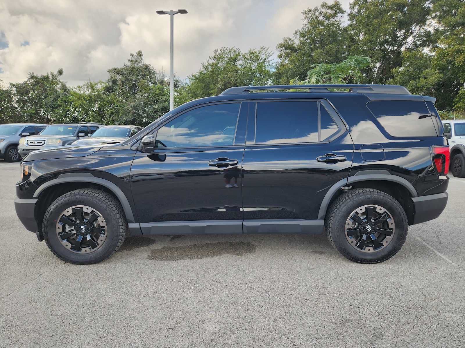 Used 2026 Honda Passport TrailSport Elite image 4