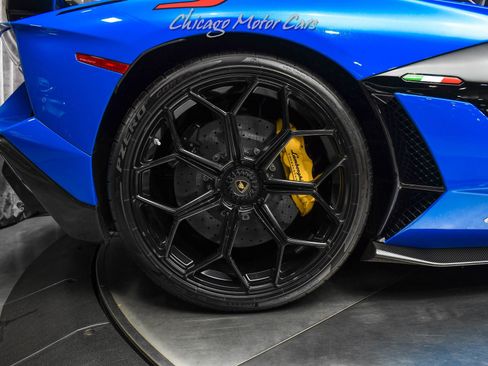 Used 2021 Lamborghini Aventador SVJ AWD/4WD image 66