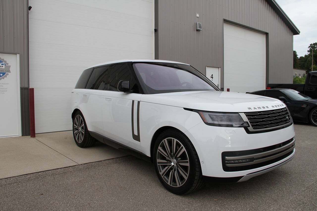 Used 2023 Land Rover Range Rover SE AWD/4WD image 3