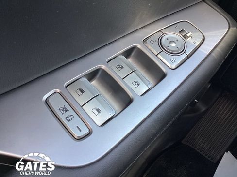 Used 2022 Hyundai Palisade SEL w/ 8P Bench Seat Package AWD/4WD image 26