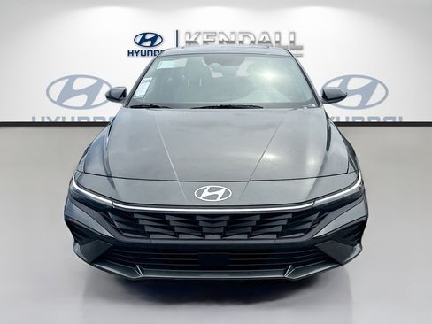 New 2026 Hyundai Elantra SEL Sport Premium FWD image 2
