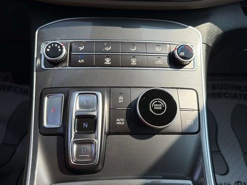 Used 2023 Hyundai Santa Fe SE FWD image 22