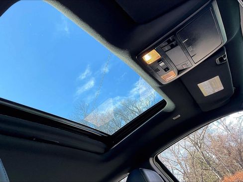 Used 2023 Toyota Tacoma TRD Sport w/ TRD Premium Sport Package image 16