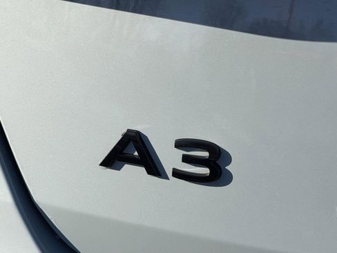 Used 2025 Audi A3 2.0T Premium w/ Convenience Package image 23