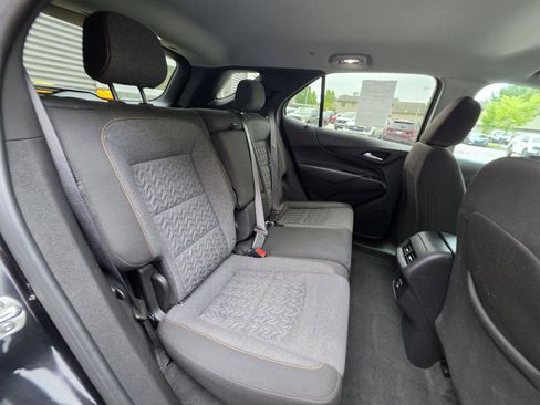 Used 2024 Chevrolet Equinox LT AWD/4WD image 17