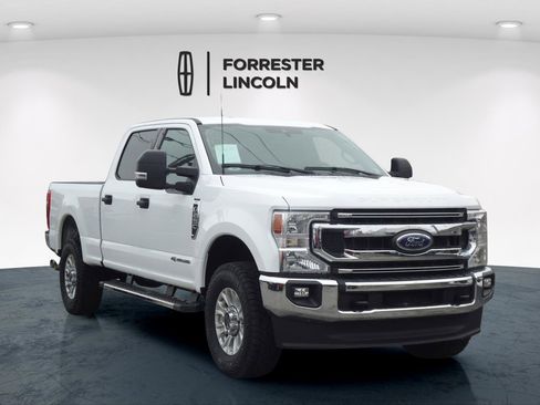 Used 2022 Ford F250 XLT w/ XLT Value Package image 1