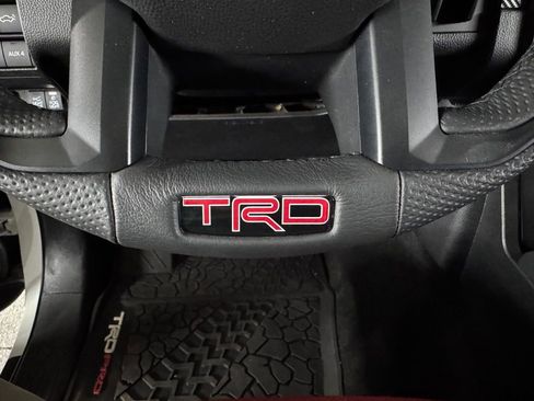 Used 2025 Toyota Tacoma TRD Pro image 30