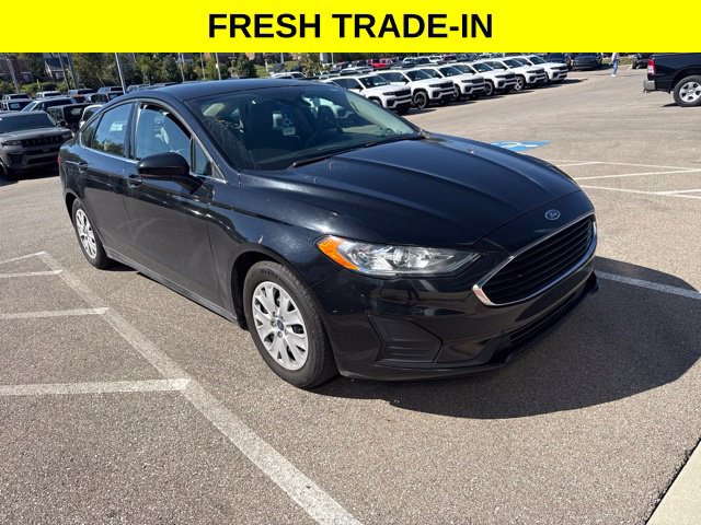 Used 2020 Ford Fusion S FWD image 1