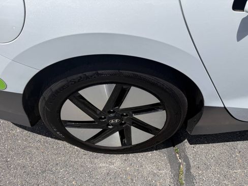Used 2023 Hyundai Ioniq 6 SE AWD/4WD image 12