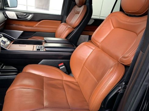 Used 2019 Lincoln Navigator Reserve w/ Cargo Package image 15