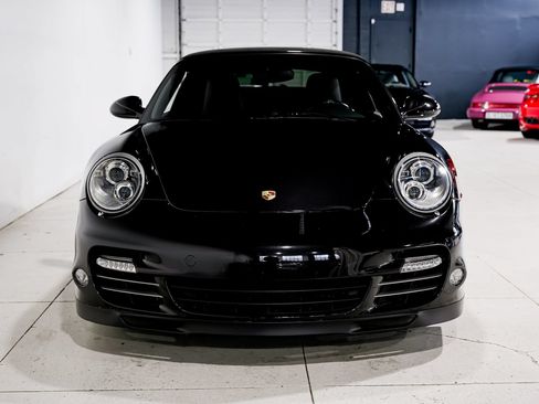 Used 2011 Porsche 911 Turbo S AWD/4WD image 5