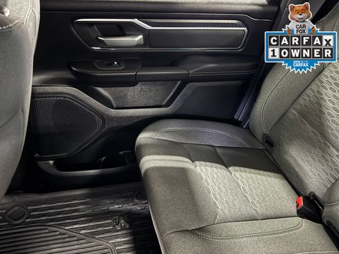 Used 2025 RAM 1500 Big Horn AWD/4WD image 32