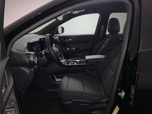 New 2026 Chevrolet Equinox LT w/ Safety and Technology Package FWD image 12