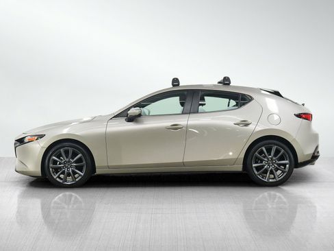Used 2023 MAZDA MAZDA3 s FWD image 2